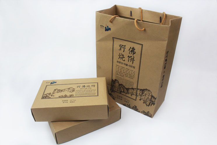 這樣原汁原味土特產(chǎn)禮品盒+手提袋套裝你也想要嗎？快來長沙印刷廠日大彩印定制！