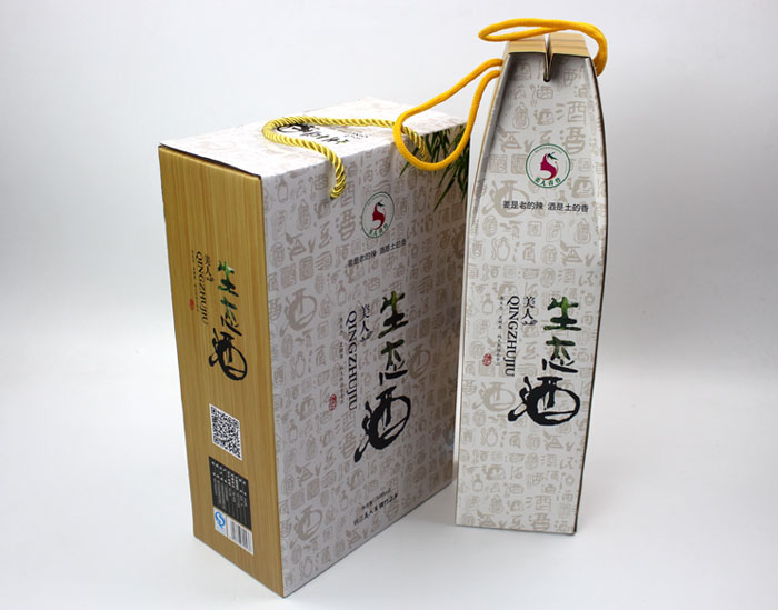 個(gè)性禮盒包裝讓“竹筒酒”身價(jià)倍增，長(zhǎng)沙包裝印刷廠再為桃江特產(chǎn)定制包裝
